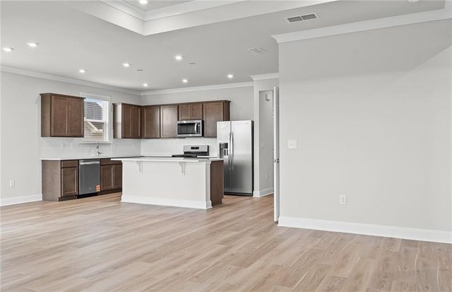 137 Kenney Way, Locust Grove, GA 30248