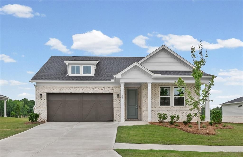 137 Kenney Way, Locust Grove, GA 30248
