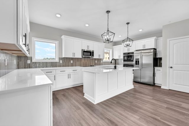 2395 Pea Ridge Road, Clarksville, TN 37040
