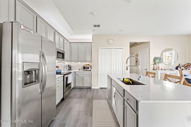 488 ALBANY BAY Boulevard, St. Johns, FL 32259