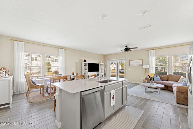 488 ALBANY BAY Boulevard, St. Johns, FL 32259