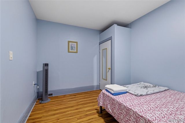 1802 Cleveland Avenue, Niagara Falls, NY 14305