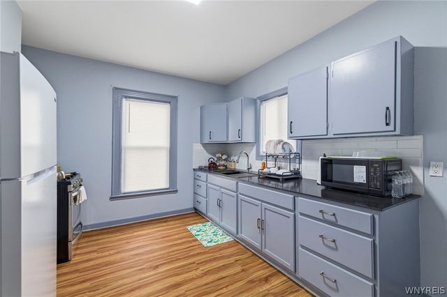 1802 Cleveland Avenue, Niagara Falls, NY 14305