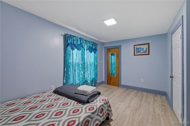 1802 Cleveland Avenue, Niagara Falls, NY 14305