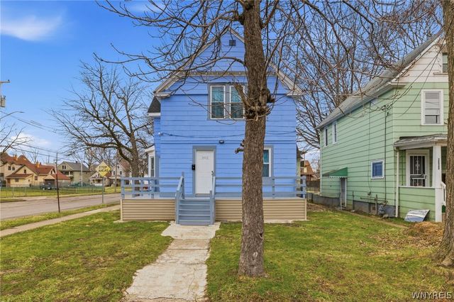 1802 Cleveland Avenue, Niagara Falls, NY 14305