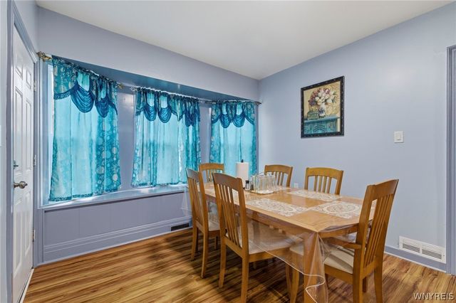 1802 Cleveland Avenue, Niagara Falls, NY 14305