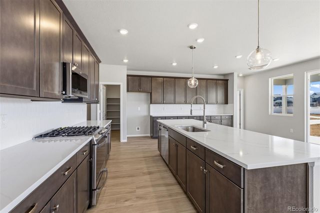 24362 E Atlantic Drive, Aurora, CO 80016