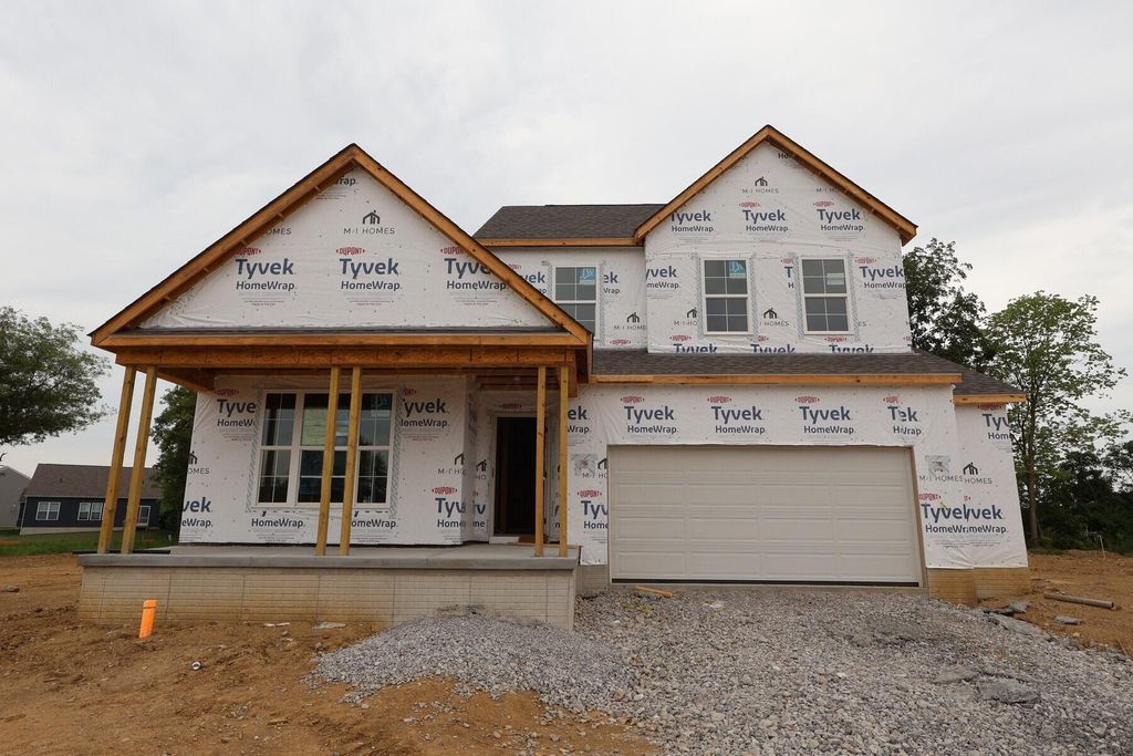47 Englewood Road, Commercial Point, OH 43116