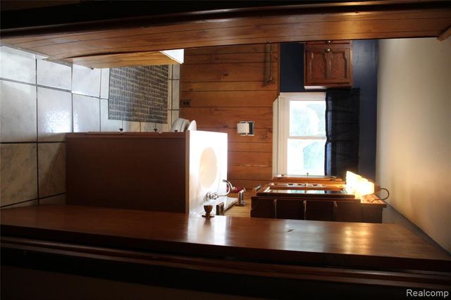 1287 E Mount Morris Road, Mount Morris, MI 48458