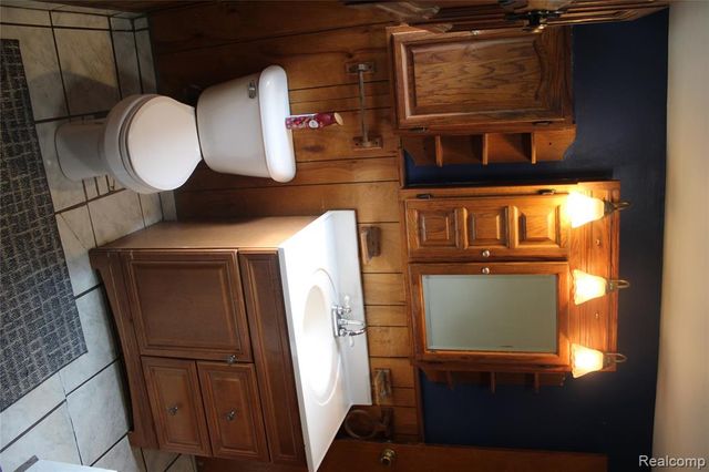 1287 E Mount Morris Road, Mount Morris, MI 48458