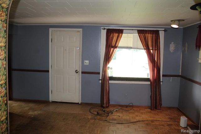 1287 E Mount Morris Road, Mount Morris, MI 48458