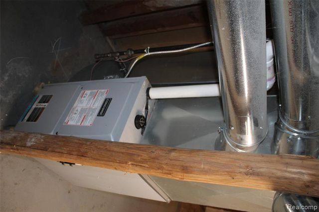 1287 E Mount Morris Road, Mount Morris, MI 48458