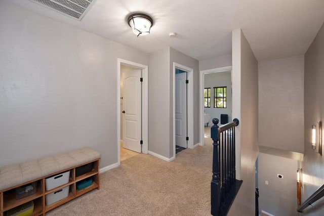 3661 24th St, Sacramento, CA 95818