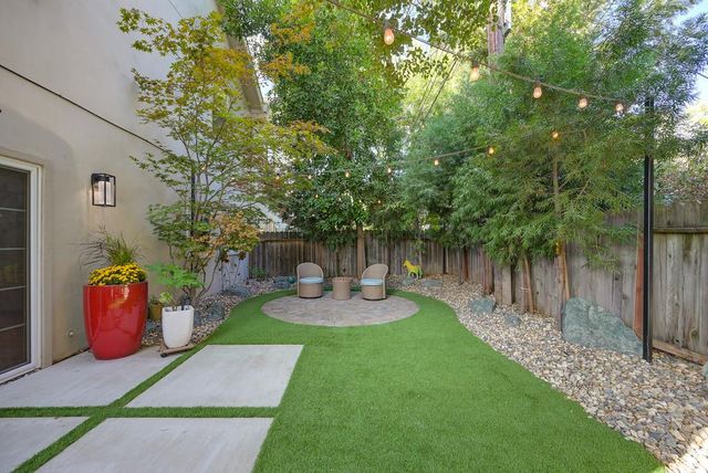 3661 24th St, Sacramento, CA 95818