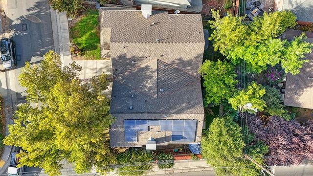 3661 24th St, Sacramento, CA 95818