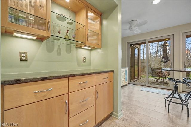 716-7 Claridge Lane, Aurora, OH 44202