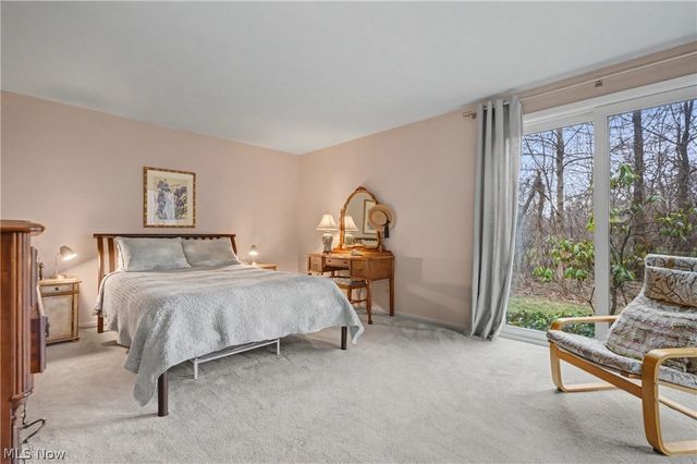 716-7 Claridge Lane, Aurora, OH 44202