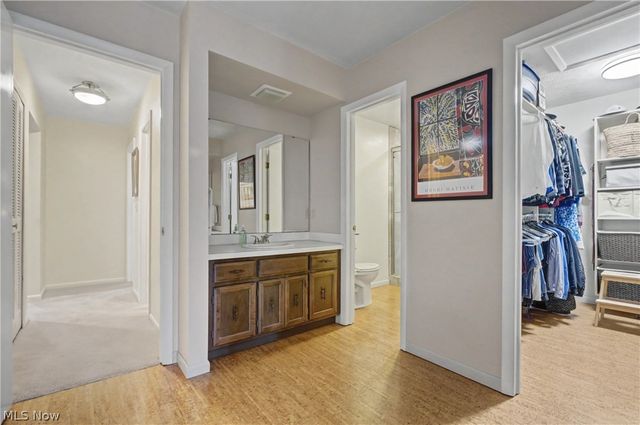 716-7 Claridge Lane, Aurora, OH 44202