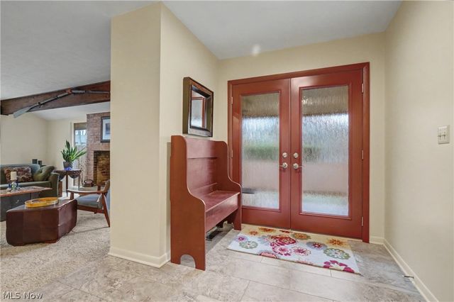 716-7 Claridge Lane, Aurora, OH 44202