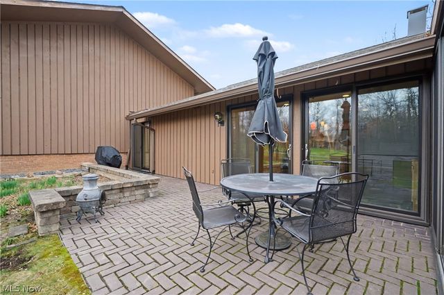 716-7 Claridge Lane, Aurora, OH 44202