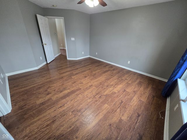 654 Shortleaf Drive, Avon, IN 46123