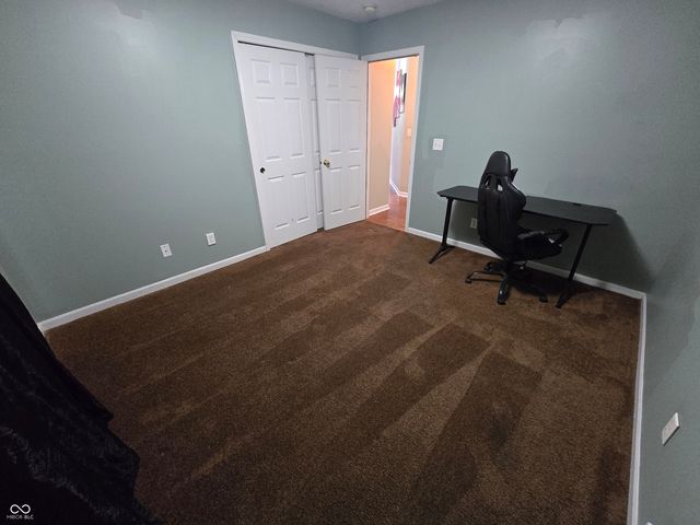 654 Shortleaf Drive, Avon, IN 46123