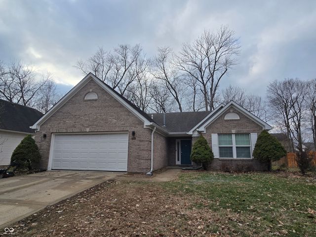 654 Shortleaf Drive, Avon, IN 46123