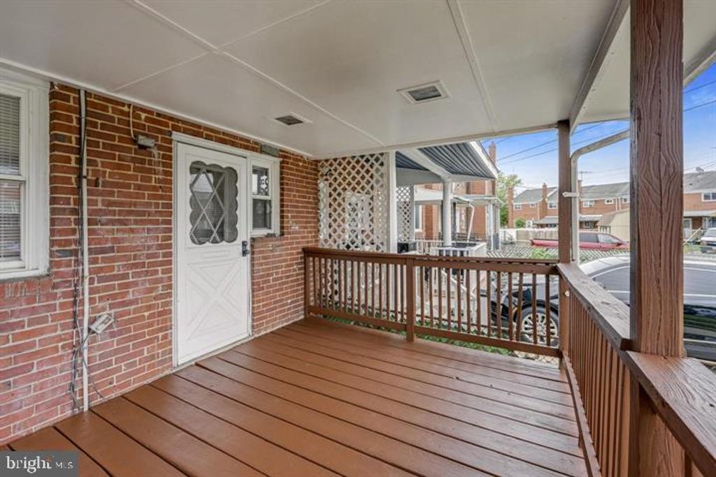1923 INVERTON, Dundalk, MD 21222