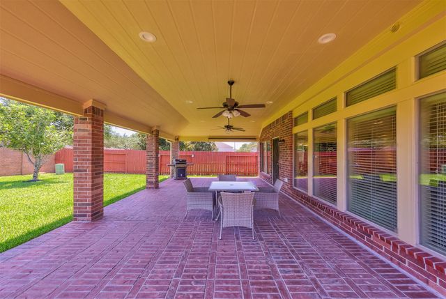 13506 White Cloud Court, Pearland, TX 77584