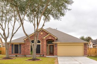 13506 White Cloud Court, Pearland, TX 77584