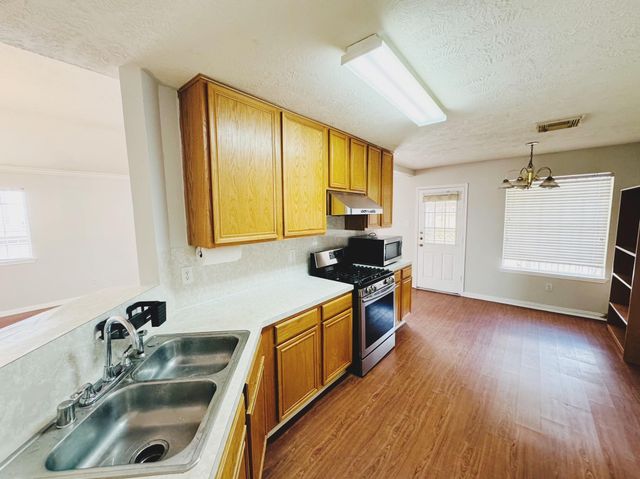 2471 Brandy Mill Rd, Houston, TX 77067