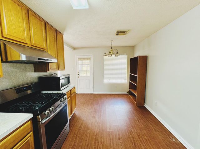 2471 Brandy Mill Rd, Houston, TX 77067