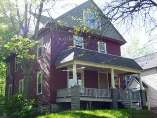 838 Davis Street, Kalamazoo City, MI 49008