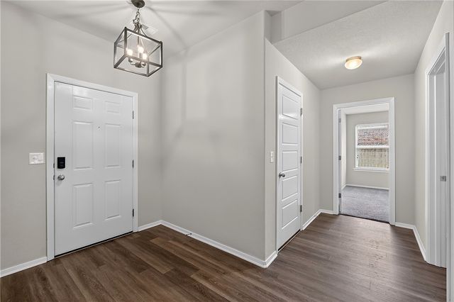 2941 W Emil Drive, Fayetteville, AR 72704
