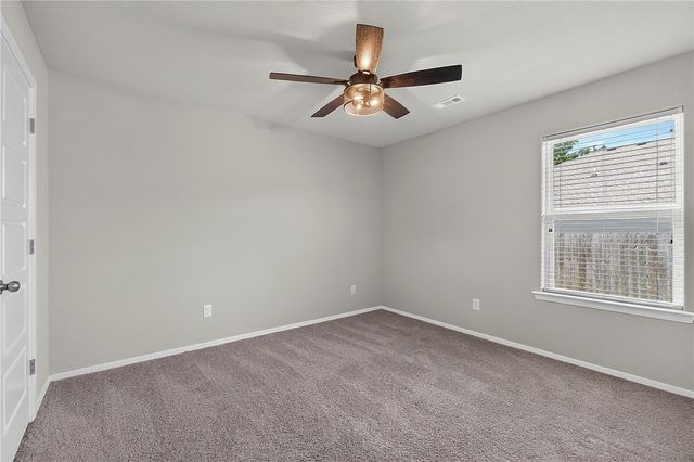 2941 W Emil Drive, Fayetteville, AR 72704