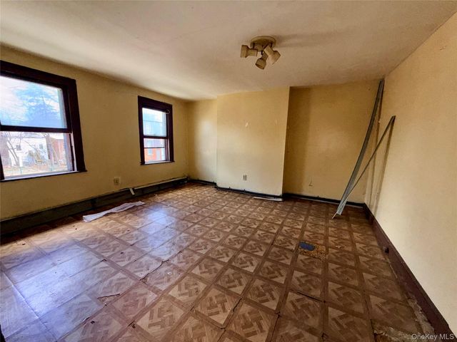 161 N Miller Street, Newburgh, NY 12550