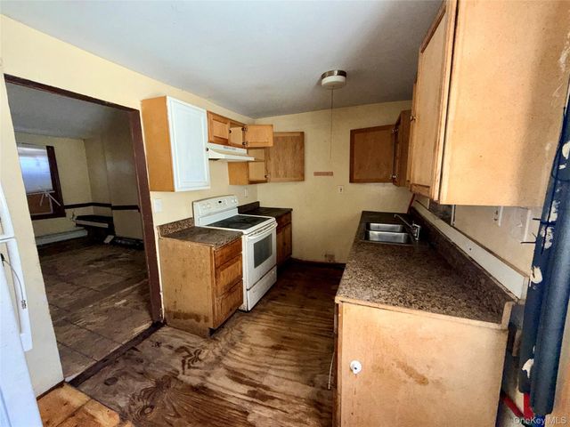 161 N Miller Street, Newburgh, NY 12550