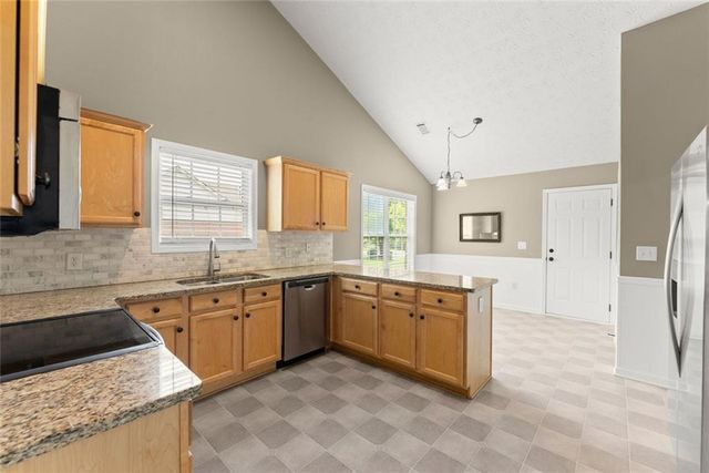 198 Blue Grass Drive, Jefferson, GA 30549