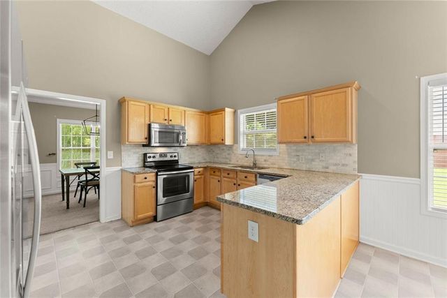198 Blue Grass Drive, Jefferson, GA 30549