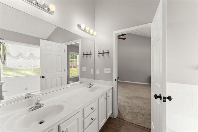 198 Blue Grass Drive, Jefferson, GA 30549
