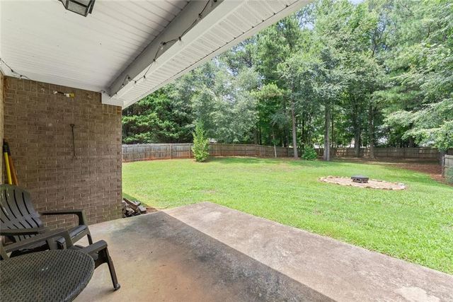 198 Blue Grass Drive, Jefferson, GA 30549