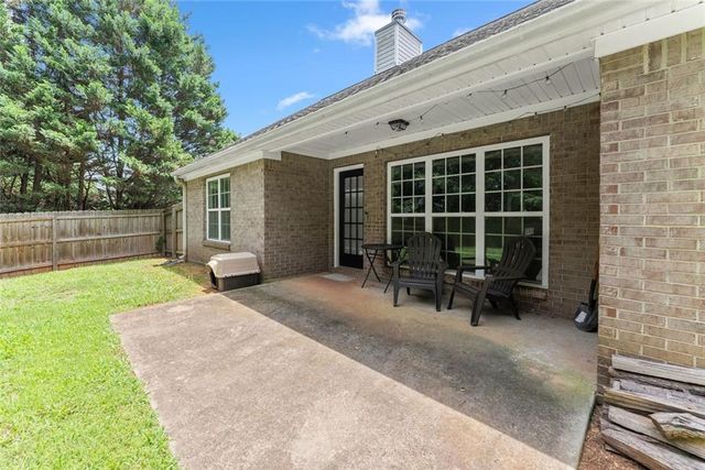 198 Blue Grass Drive, Jefferson, GA 30549