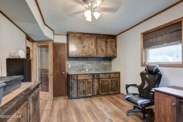 4511 Hickory Lane, Joplin, MO 64804