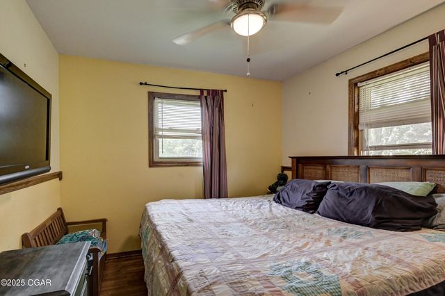 4511 Hickory Lane, Joplin, MO 64804