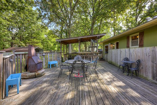 4511 Hickory Lane, Joplin, MO 64804