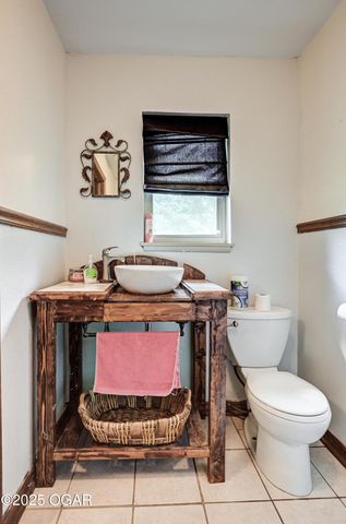 4511 Hickory Lane, Joplin, MO 64804