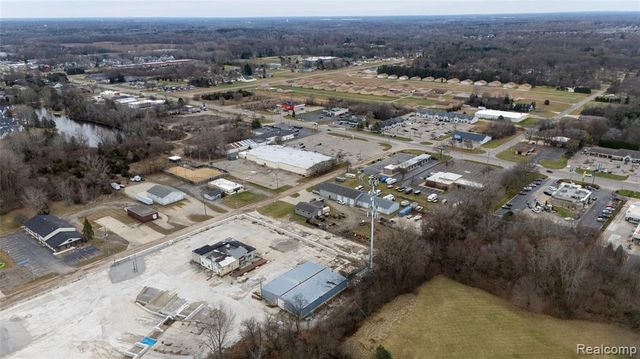 4057 Commerce Drive, Flushing, MI 48433