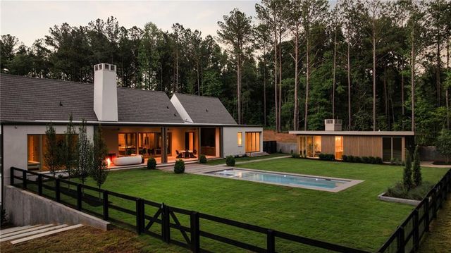 3 Sardis Trail, Chattahoochee Hills, GA 30268