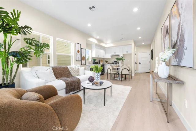 650 W Grand Avenue, Pomona, CA 91766