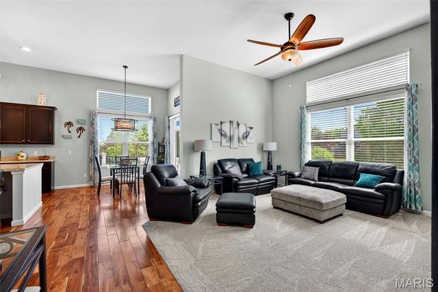 56 Fountain Valley Court, St Peters, MO 63376